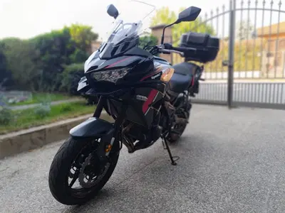 Kawasaki Versys 650 Urban (2022 - 24) usata