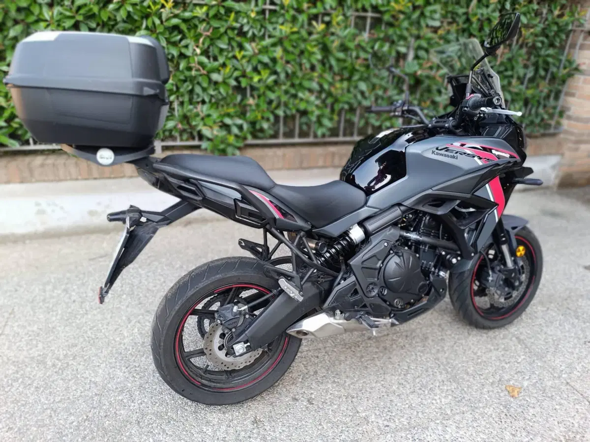Kawasaki Versys 650 Urban (2022 - 24) (3)