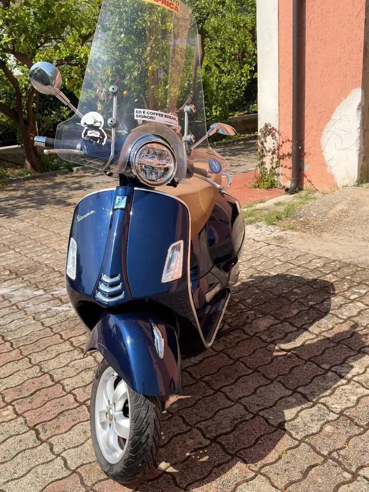 Vespa GTS 125 (2021 - 24) (2)