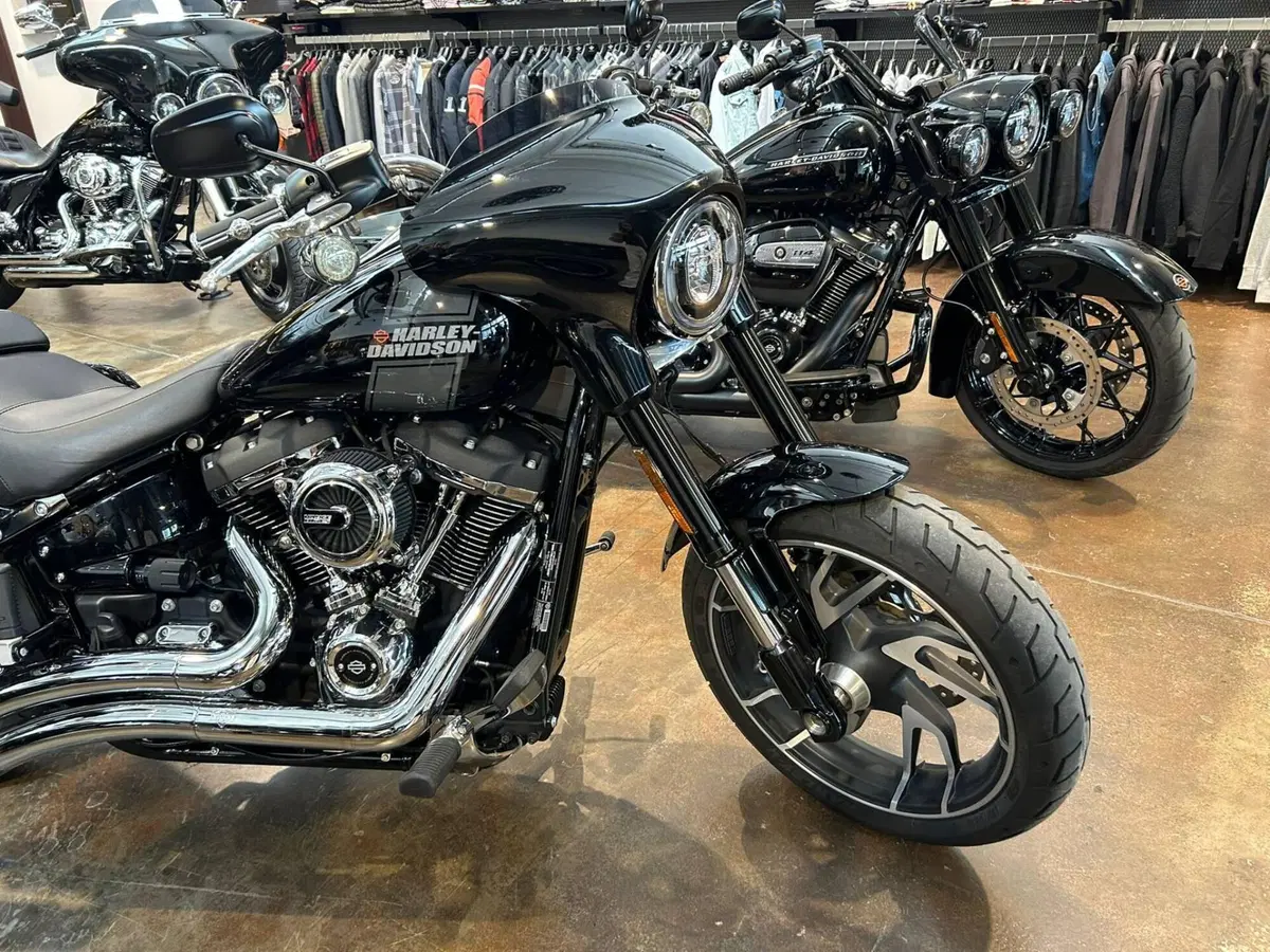 Harley-Davidson Sport Glide (2021 - 25) (9)