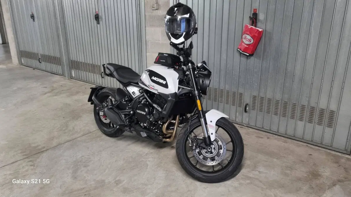 Moto Morini SEIEMMEZZO STR (2022 - 26) (2)