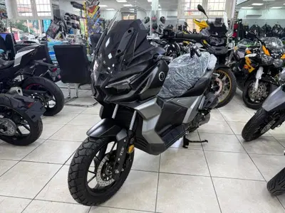 Voge Sfida SR1 ADV (2023 - 26) nuova