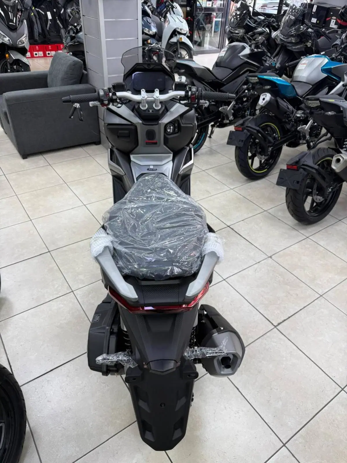 Voge Sfida SR1 ADV (2023 - 26) (4)