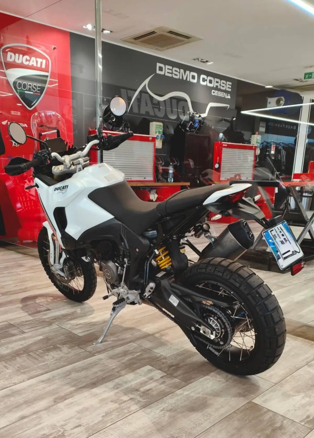 Ducati DesertX (2026) (3)