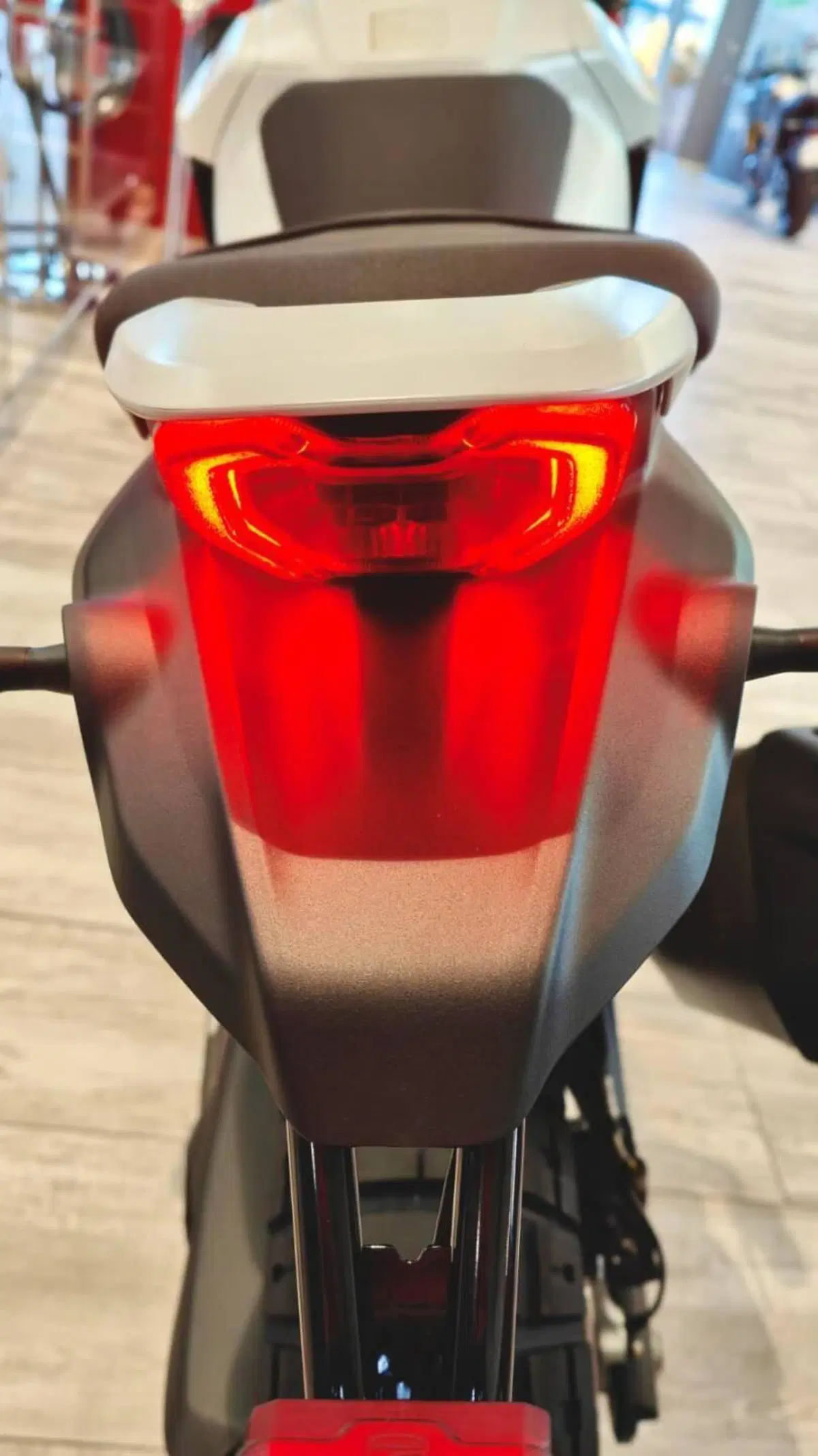 Ducati DesertX (2026) (8)