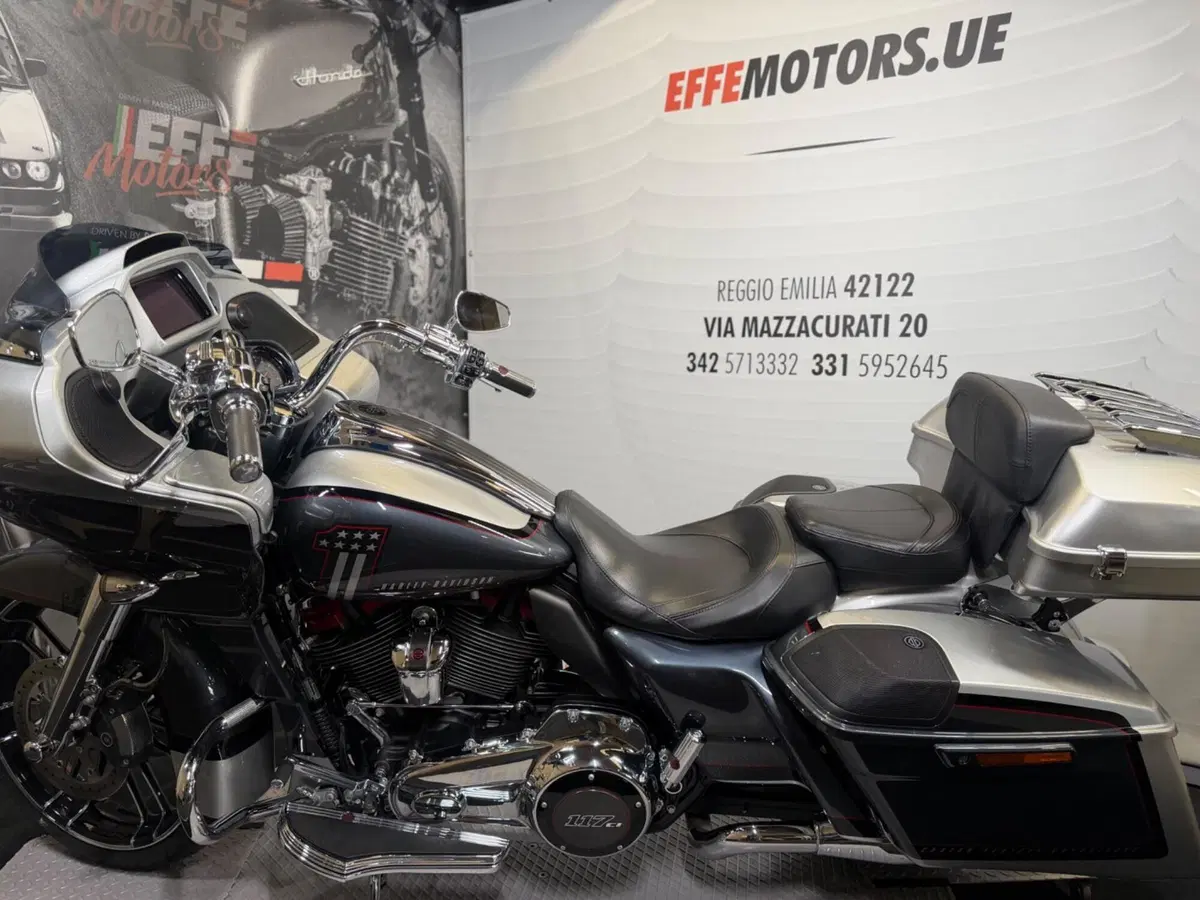 Harley-Davidson 117 Road Glide (2018 - 19) - FLTRXSE (11)