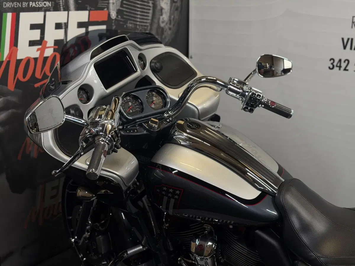 Harley-Davidson 117 Road Glide (2018 - 19) - FLTRXSE (15)