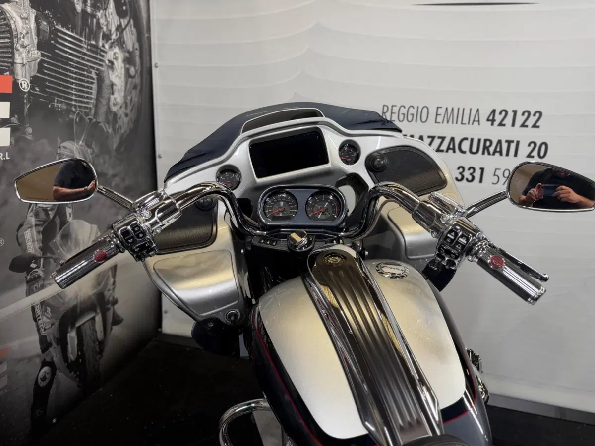 Harley-Davidson 117 Road Glide (2018 - 19) - FLTRXSE (18)