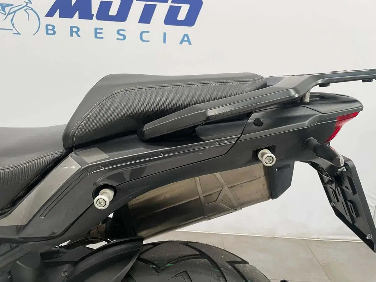 Benelli TRK 502X (2021 - 26) (11)
