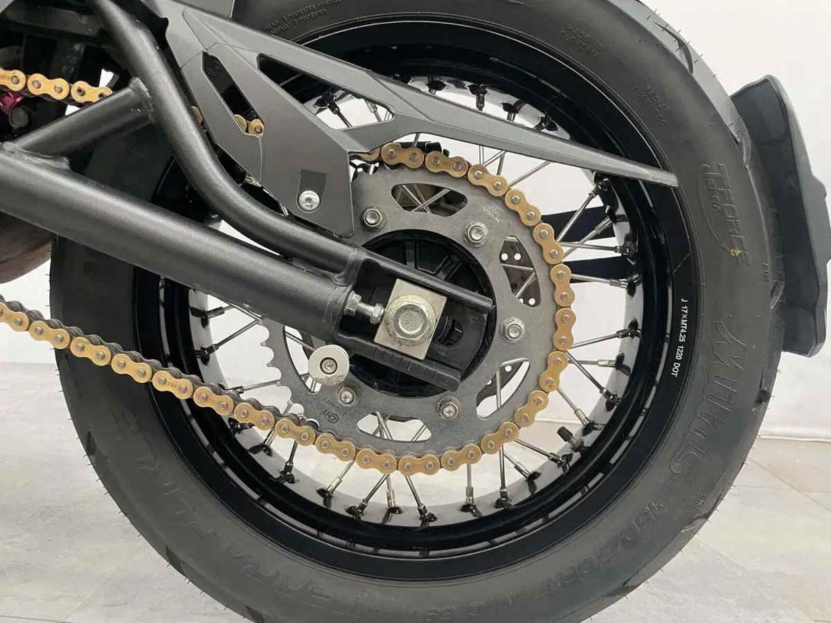 Benelli TRK 502X (2021 - 26) (15)