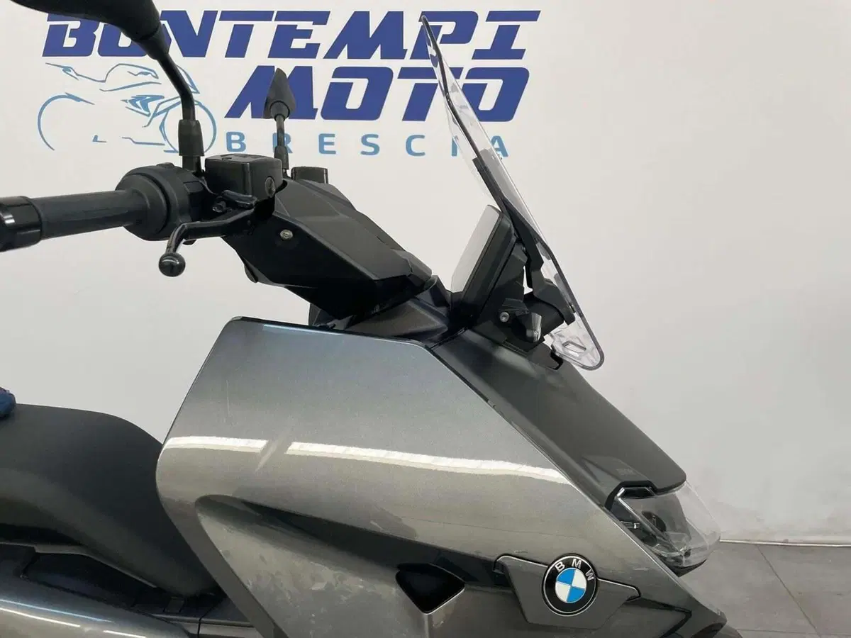 Bmw CE 04 (2021 - 25) (4)