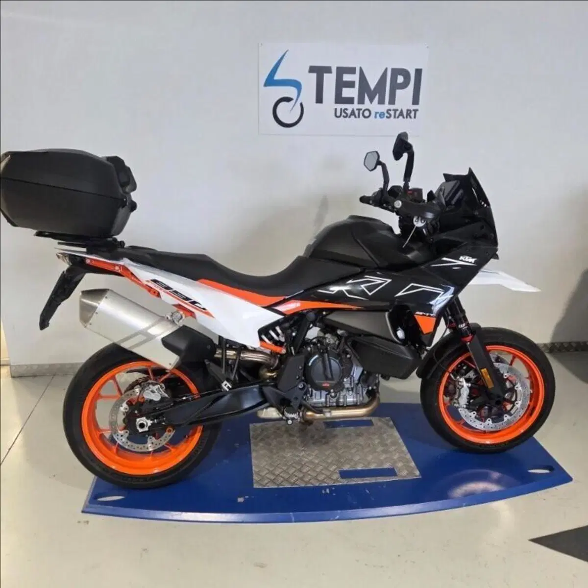 KTM 890 SMT (2023 - 25)