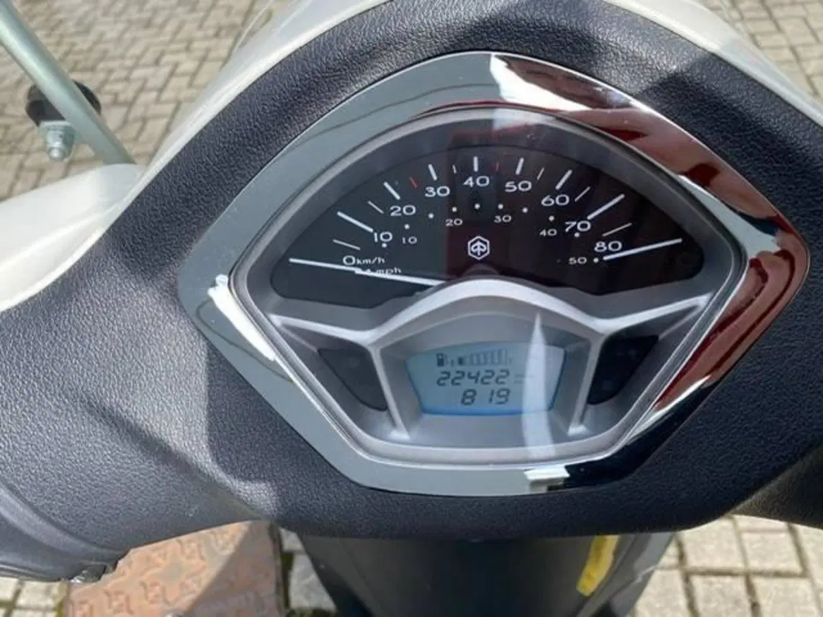 Piaggio Liberty 50 (2018 - 20) (2)
