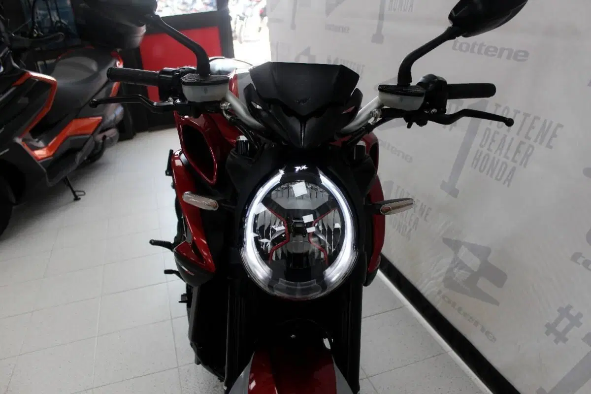 MV Agusta Brutale 800 RR (2021 - 25) (4)