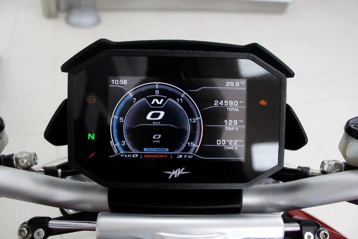 MV Agusta Brutale 800 RR (2021 - 25) (6)
