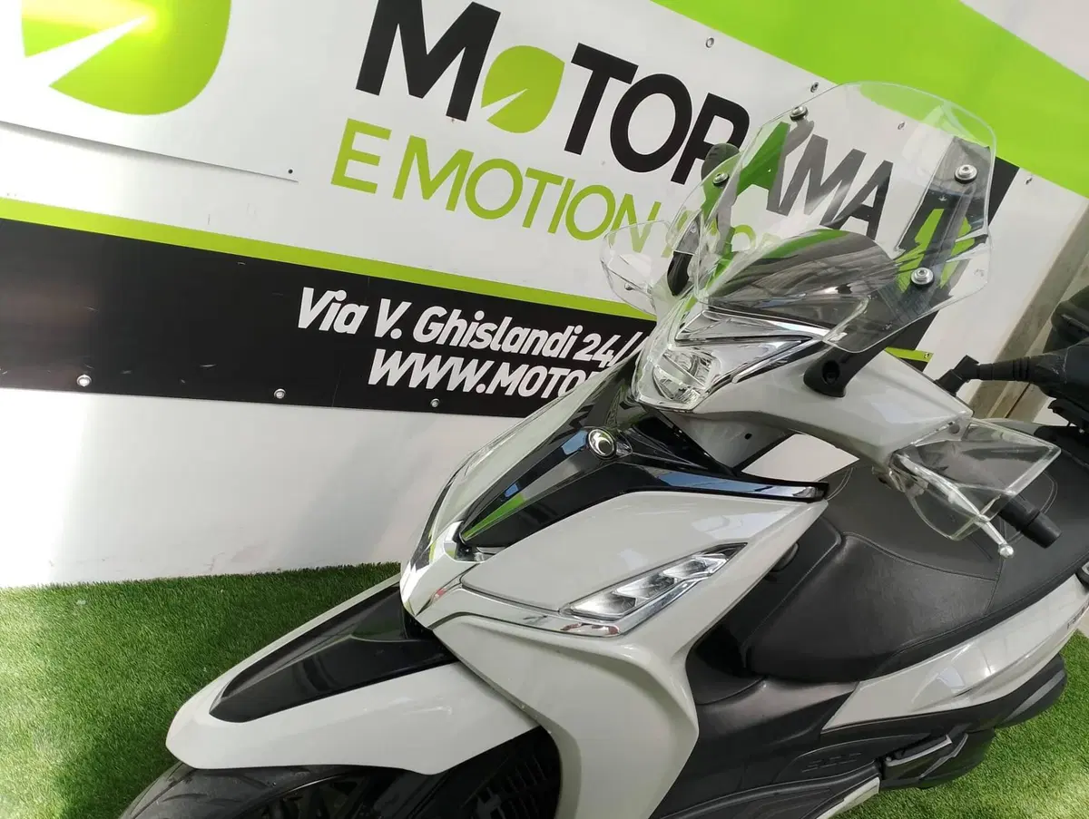 Kymco Agility 300 + (2020) (9)