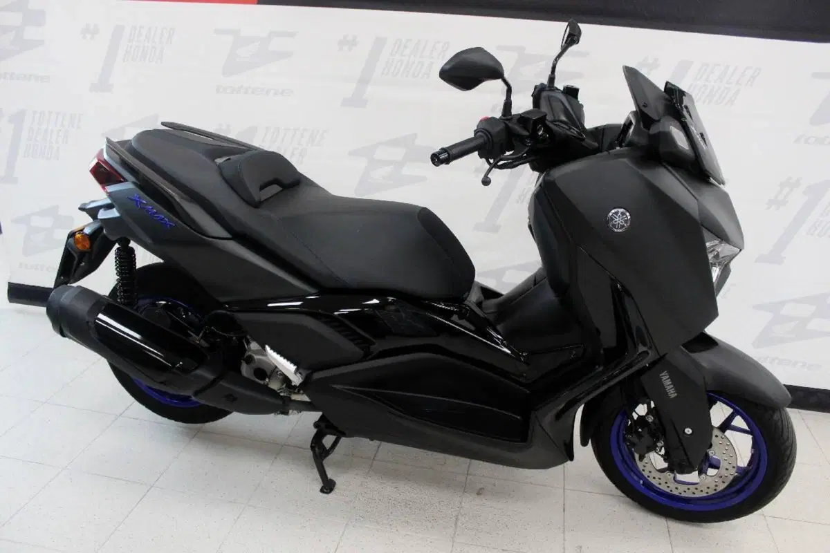 Yamaha X-Max 300 (2025 - 26) (3)