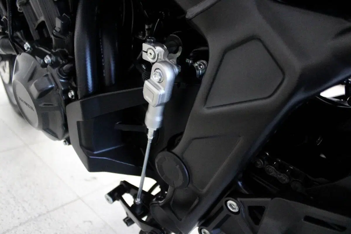 Honda CB 650 R (2021 - 23) (6)