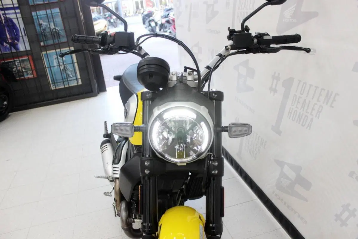 Ducati Scrambler 800 Icon (2017 - 20) (4)
