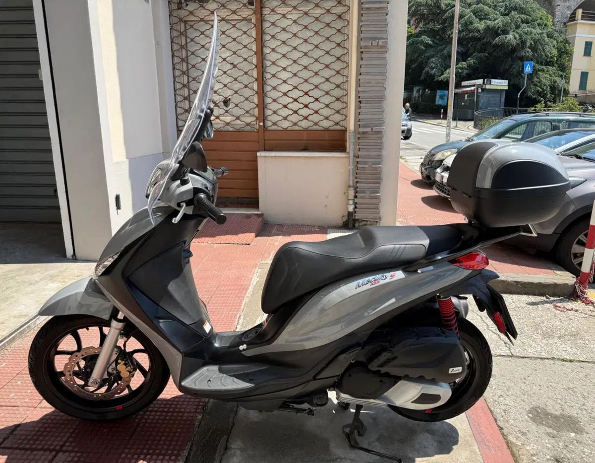 Piaggio Medley 150 S ABS (2021 - 25) (3)