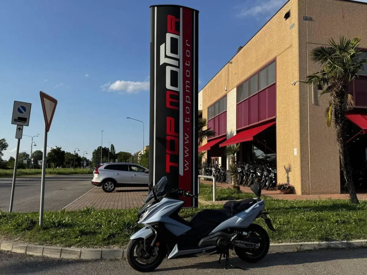 Kymco AK 550 ETS (2021 - 26) (4)