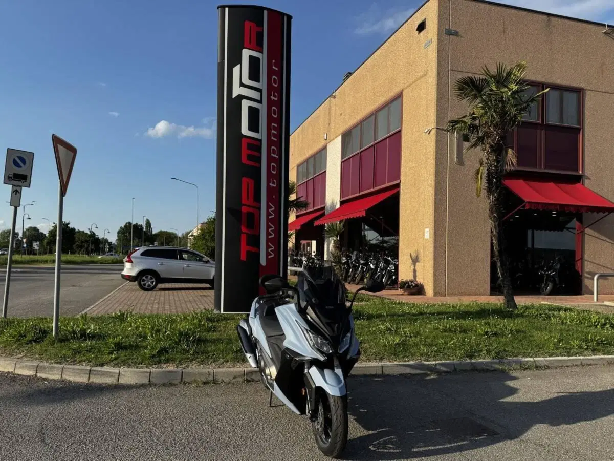 Kymco AK 550 ETS (2021 - 26) (6)