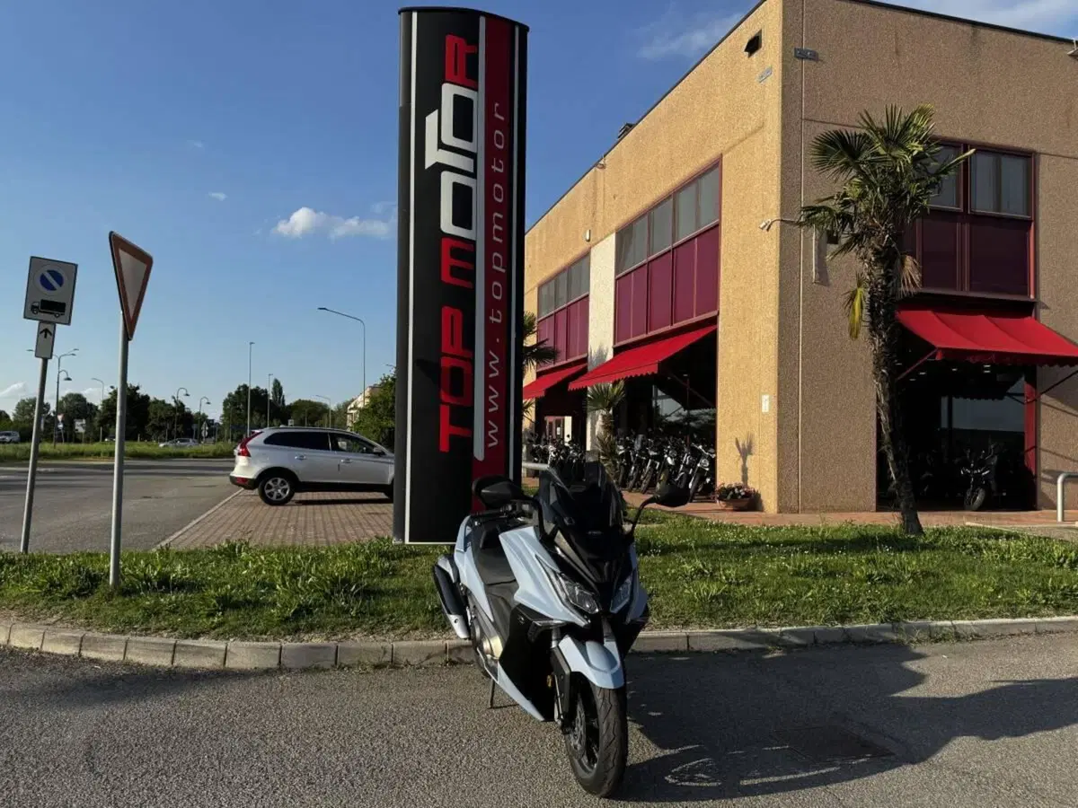Kymco AK 550 ETS (2021 - 26)