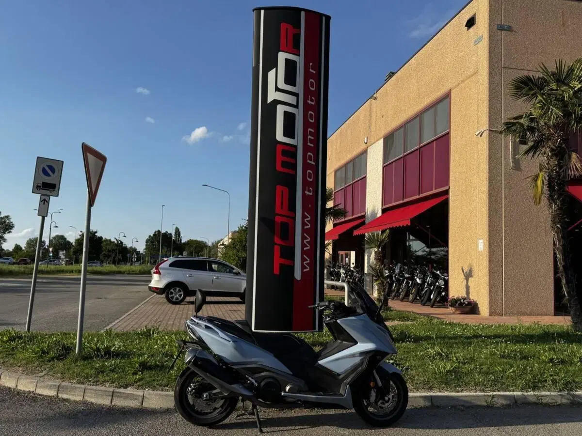 Kymco AK 550 ETS (2021 - 26) (3)