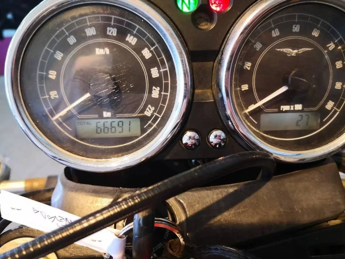 Moto Guzzi Nevada 750 Classic (2008 - 15) (12)