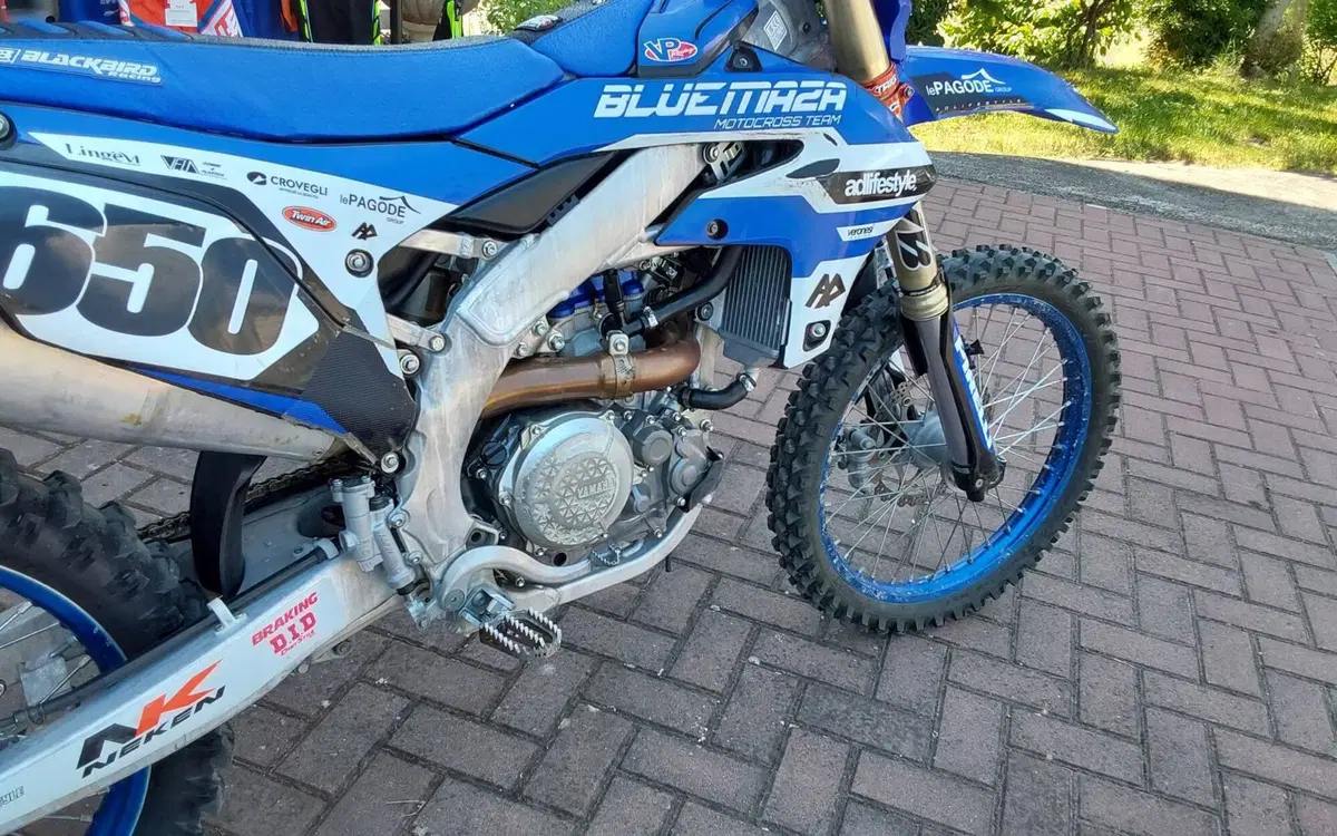 Yamaha YZ 450 F (2025) (3)