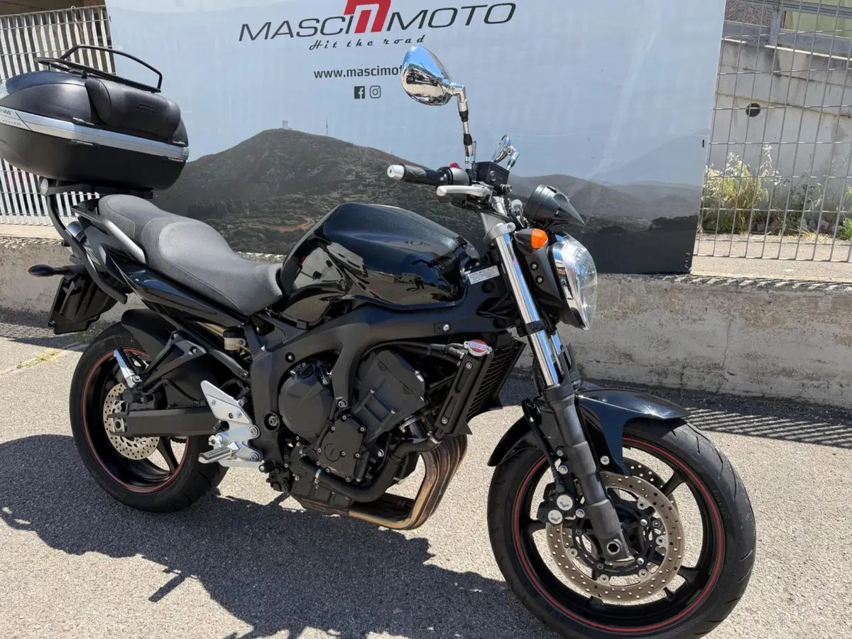 Yamaha FZ6 S2 (2007 - 11) (2)