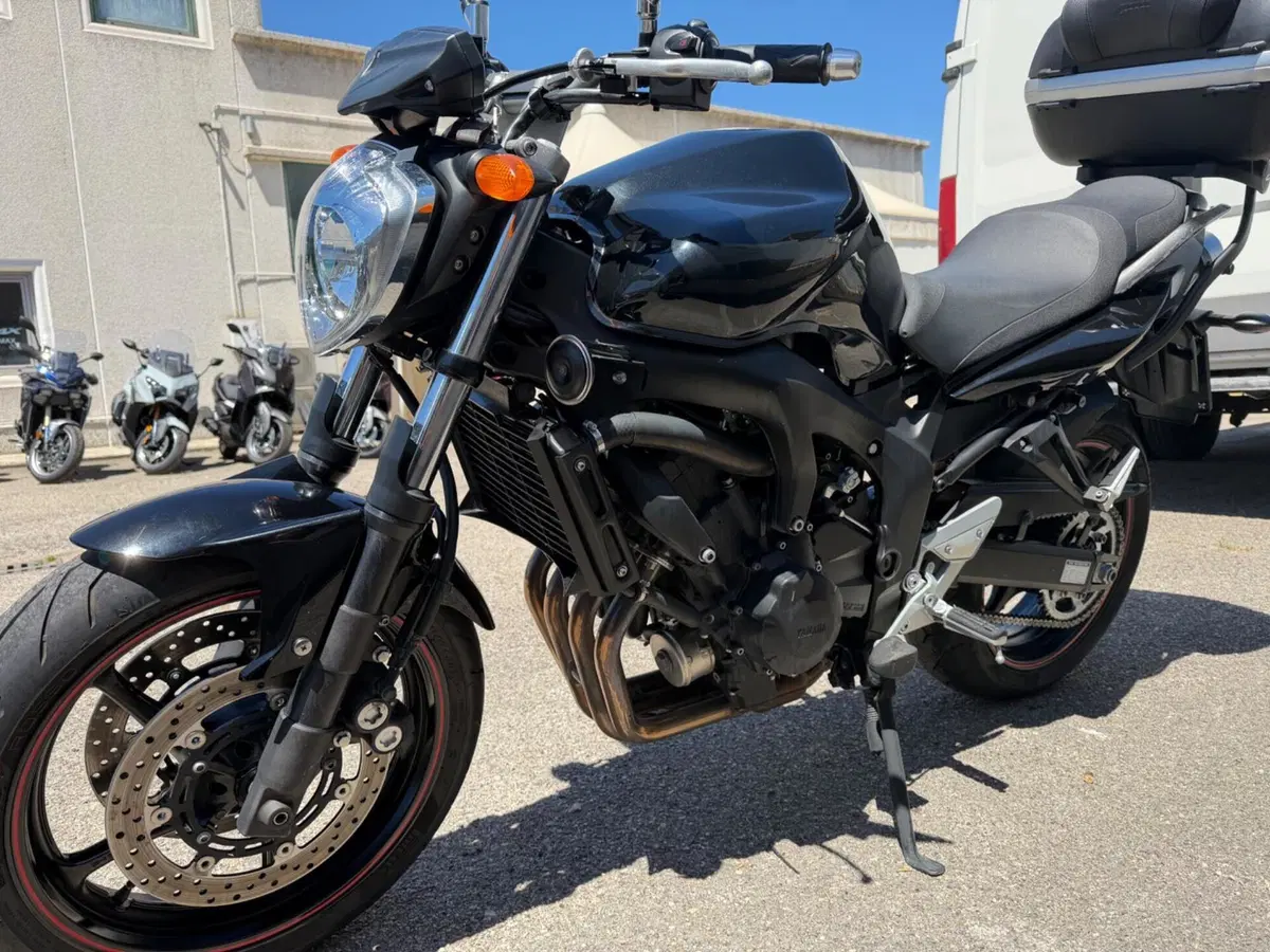 Yamaha FZ6 S2 (2007 - 11) (3)