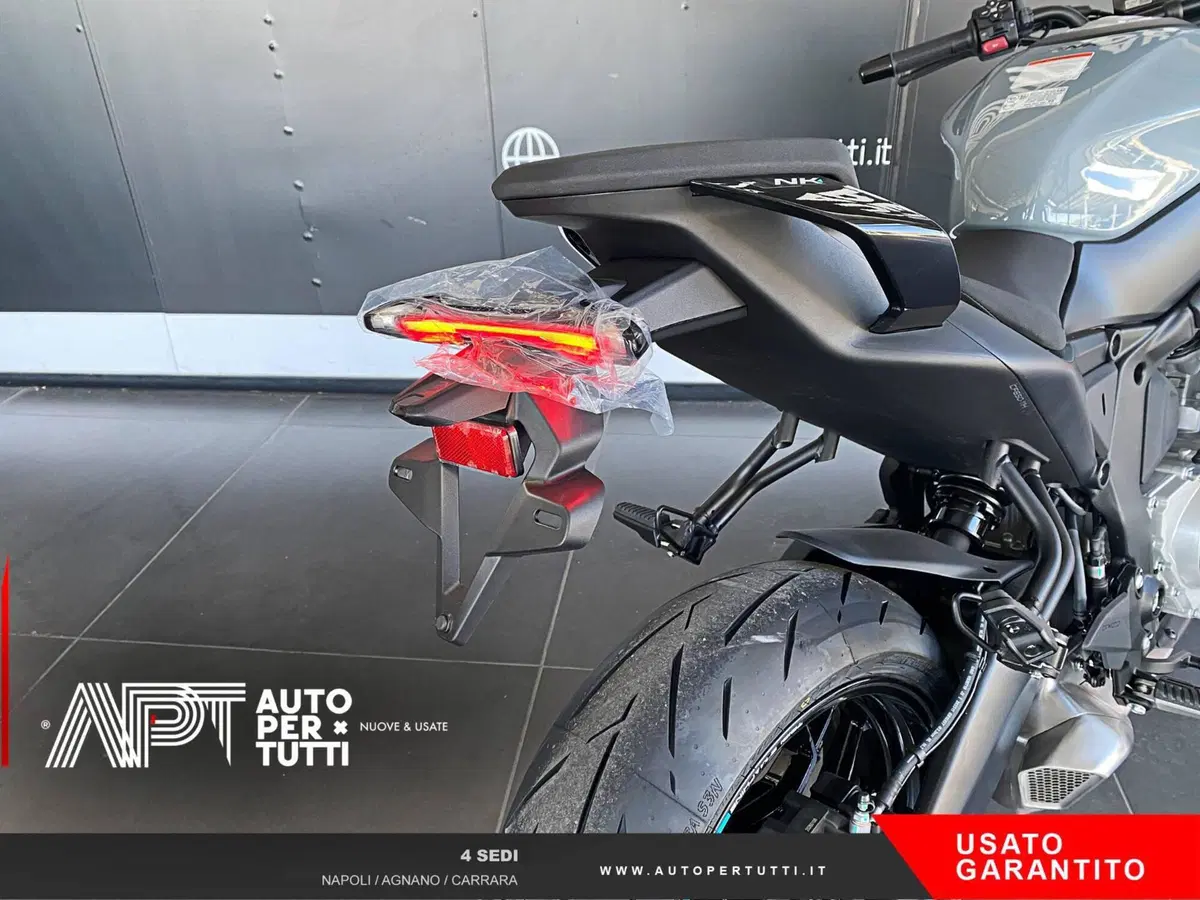 CFMOTO 675NK (2025 - 26) (7)