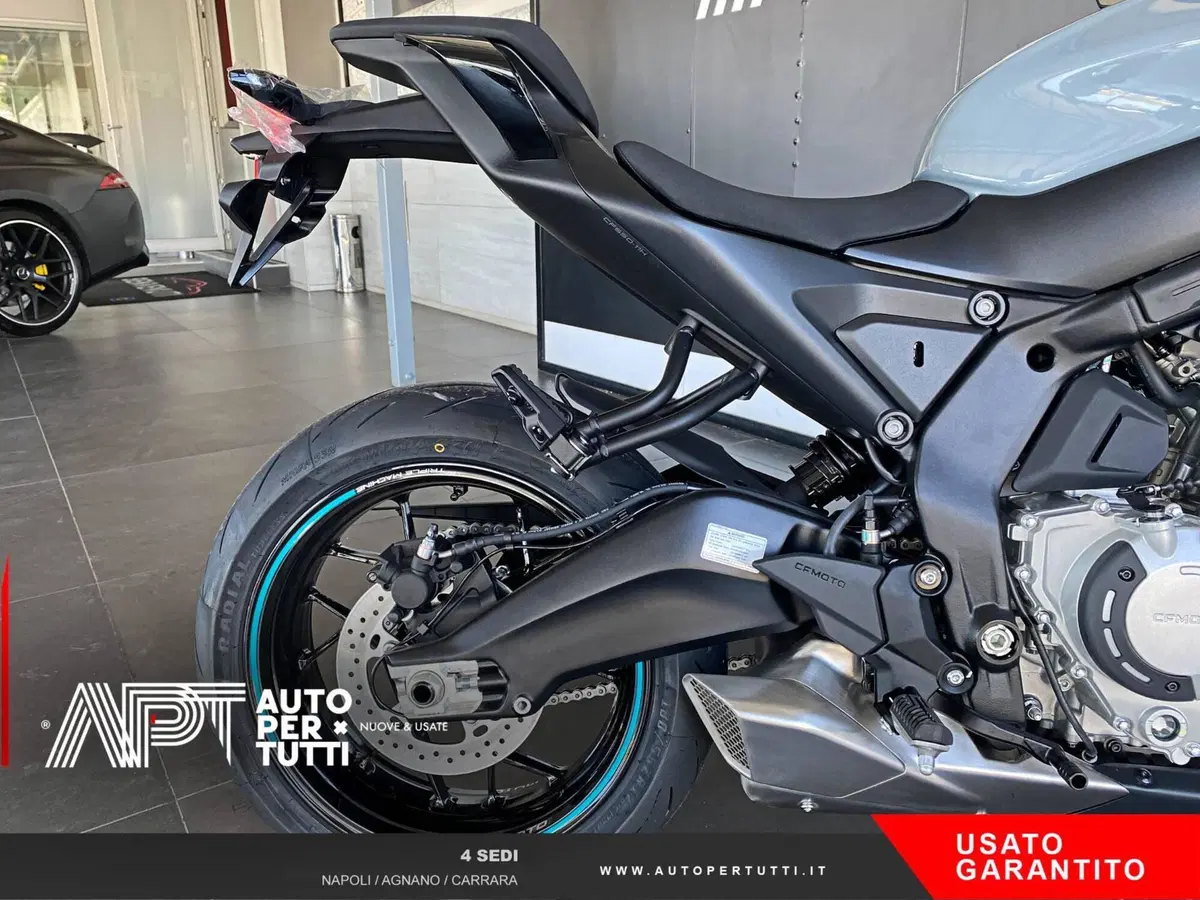 CFMOTO 675NK (2025 - 26) (10)