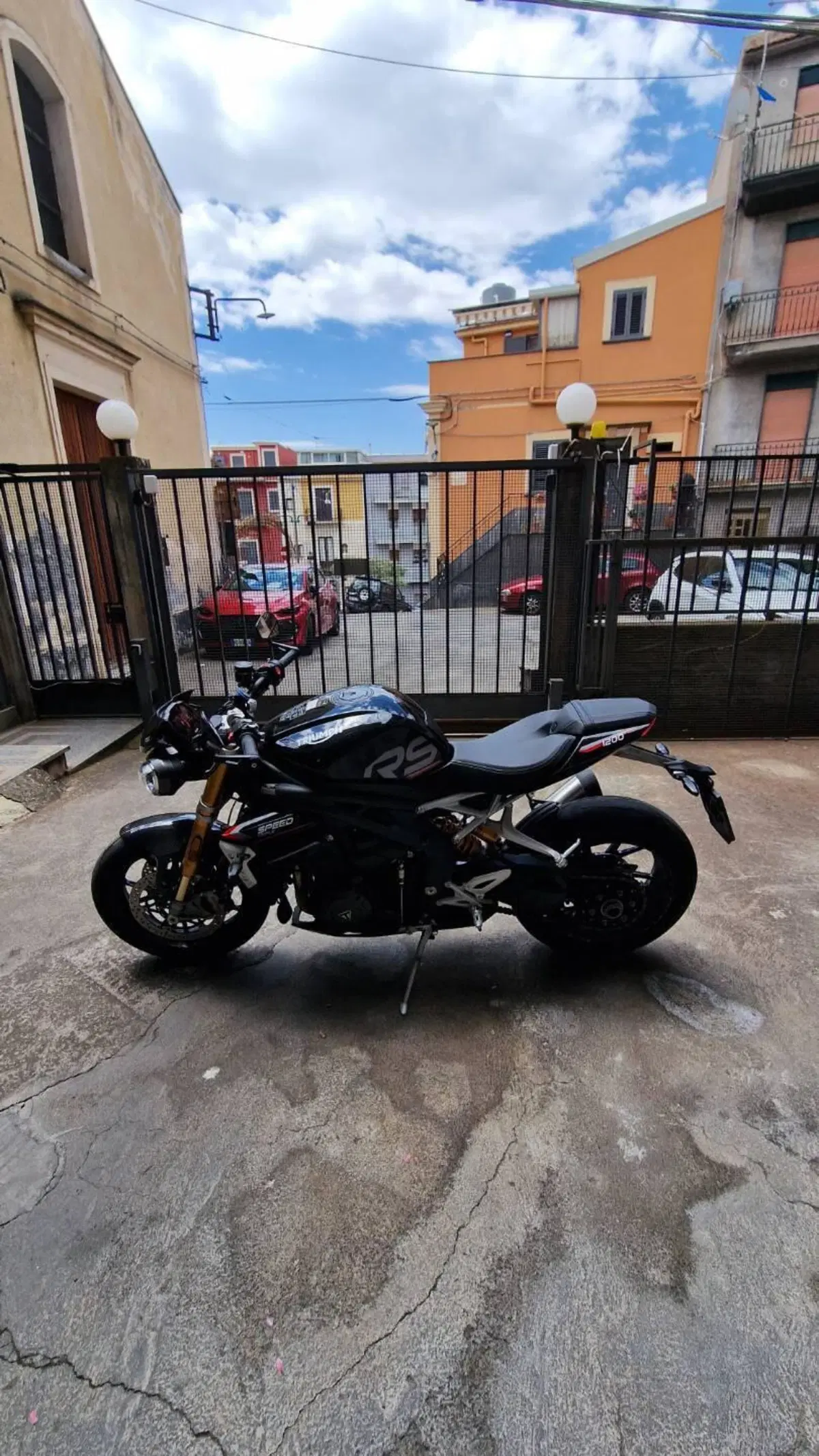 Triumph Speed Triple 1200 RS (2021 - 24) (4)