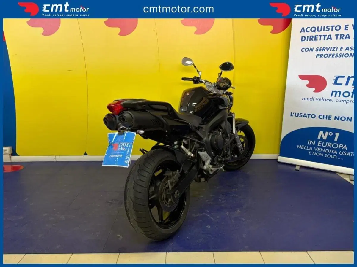 Yamaha FZ6 (2004 - 07) (4)