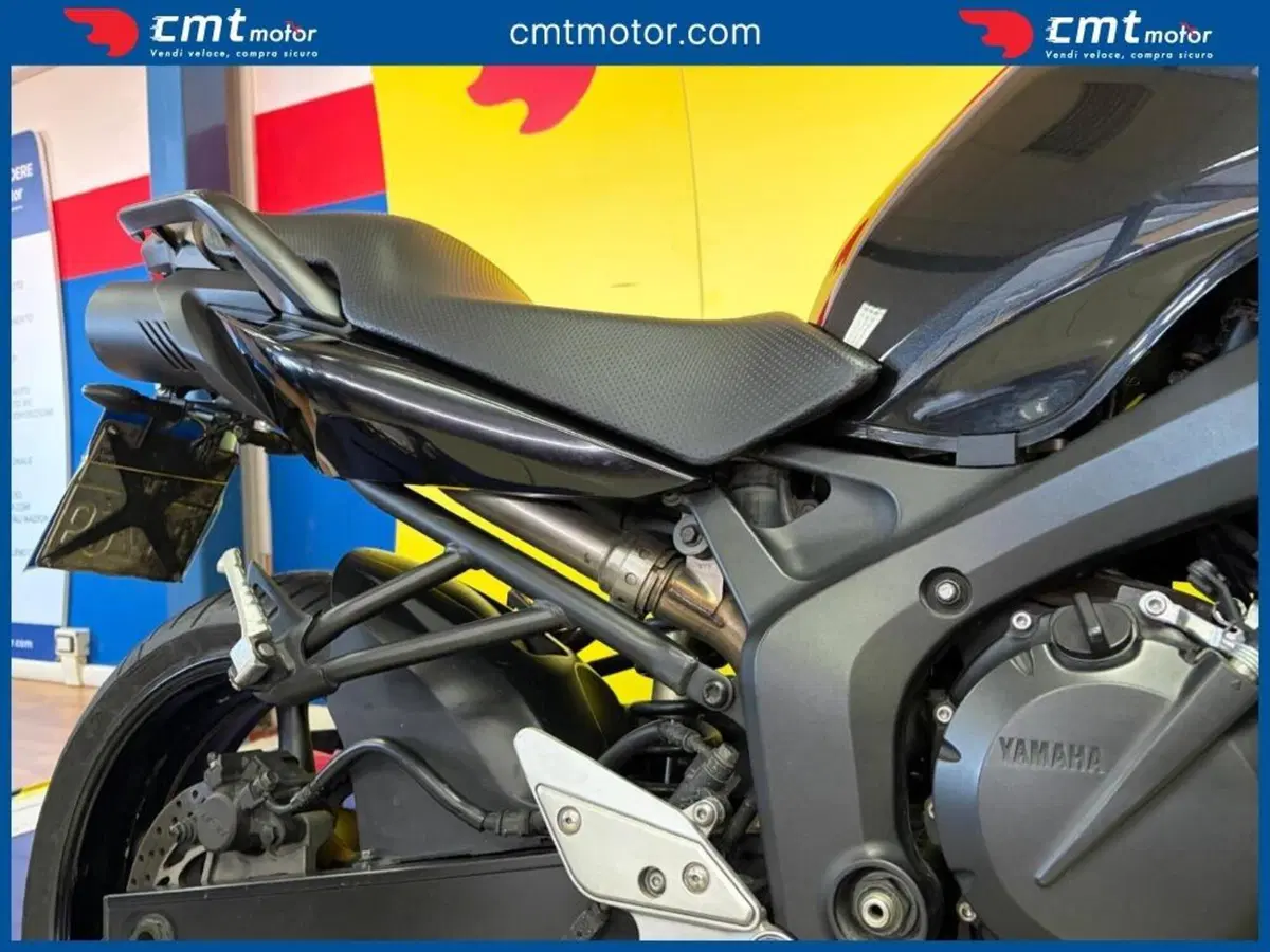 Yamaha FZ6 (2004 - 07) (8)