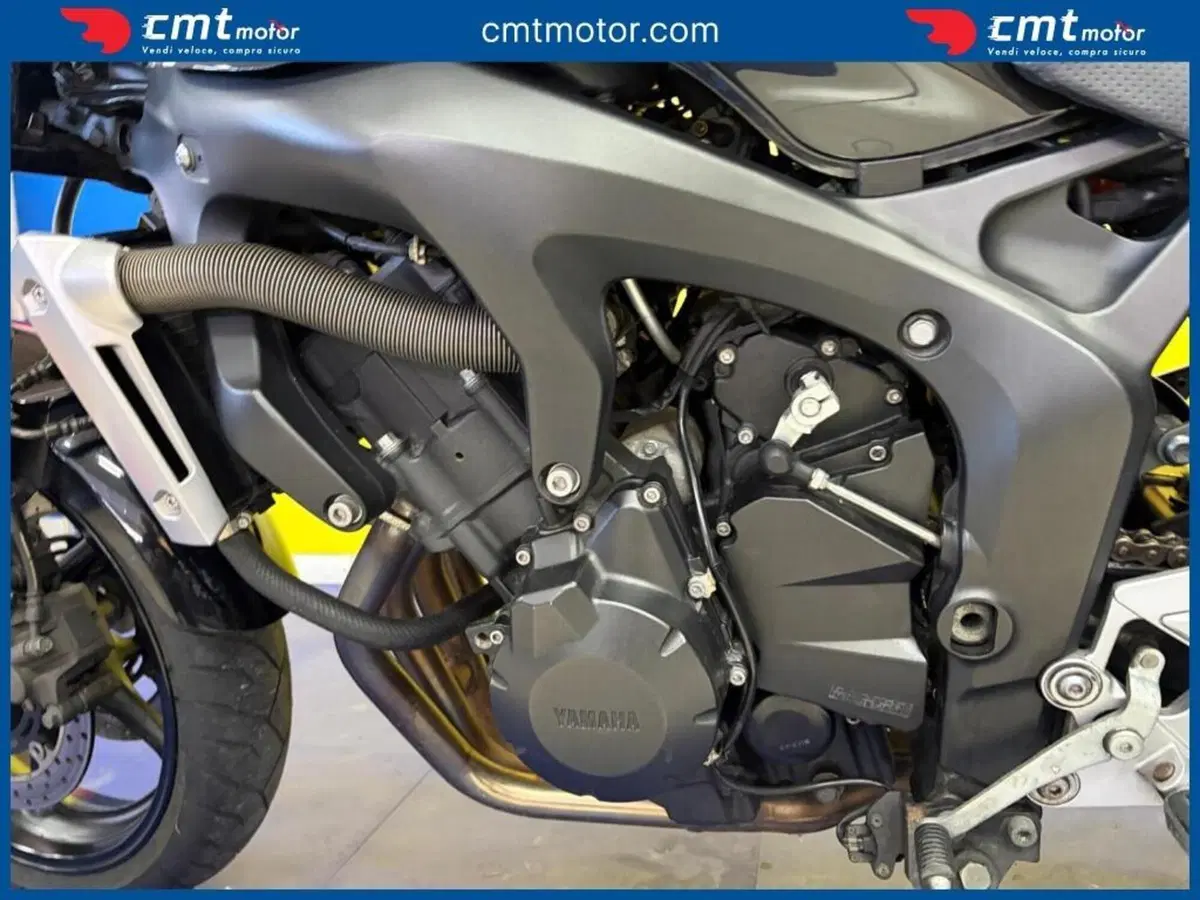 Yamaha FZ6 (2004 - 07) (11)