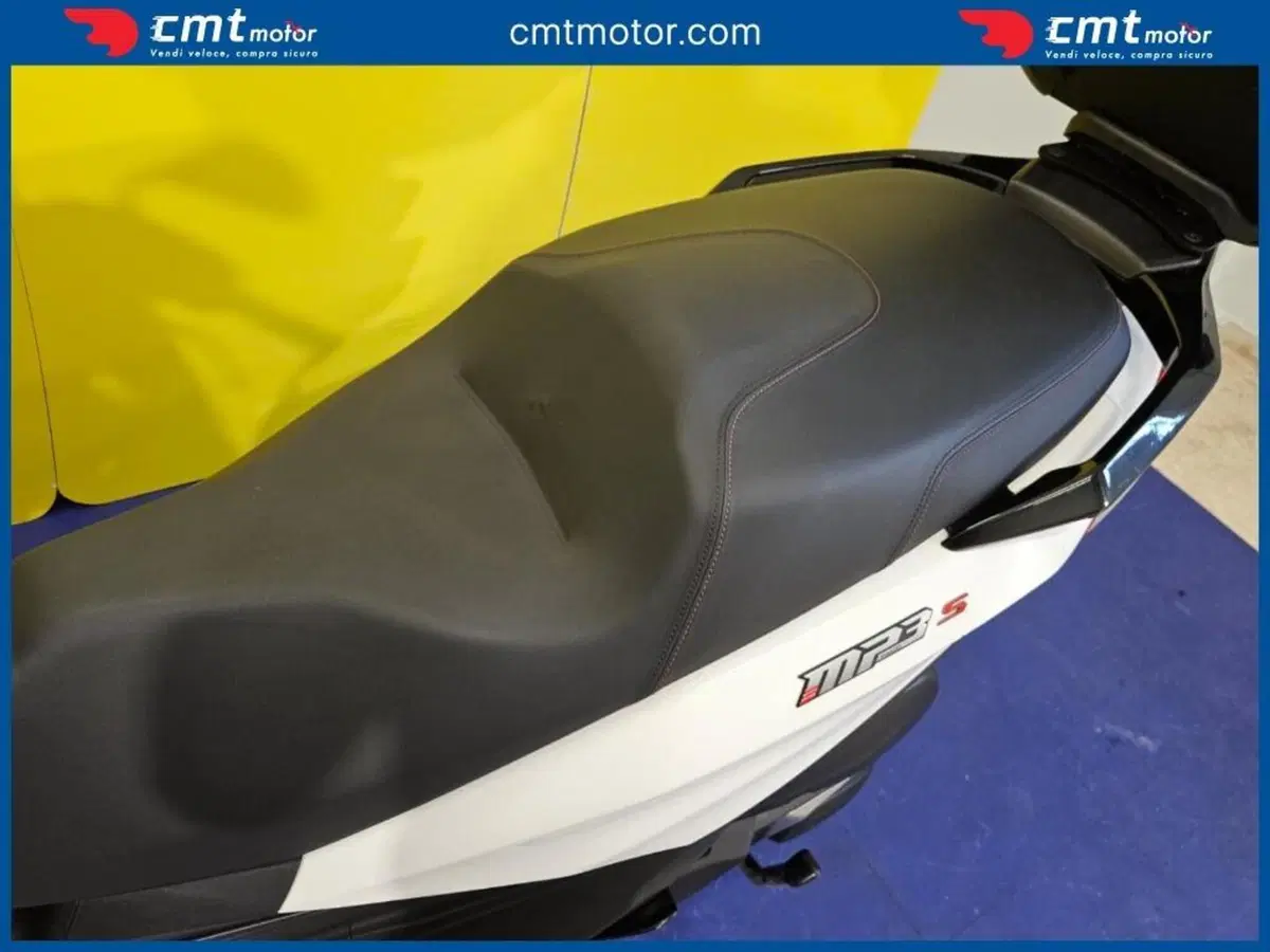 Piaggio MP3 400 Sport ABS Hpe (2021 - 22) (11)