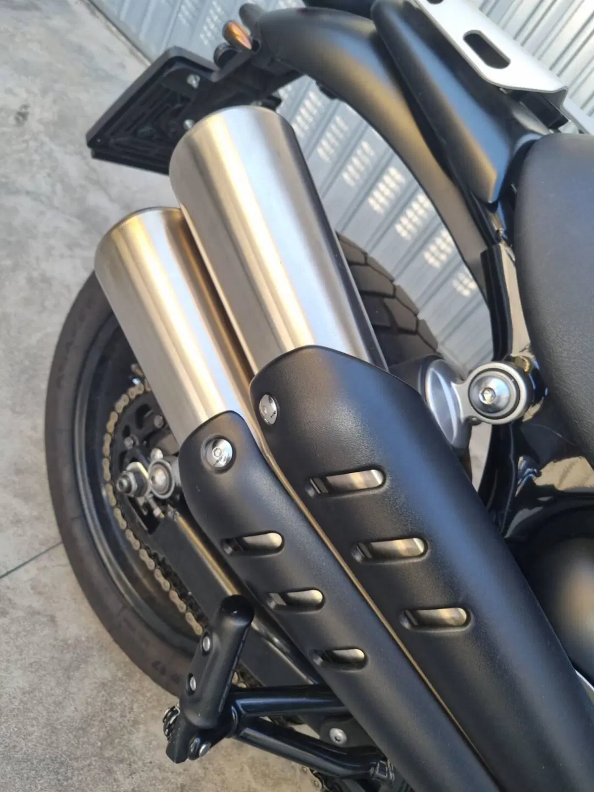 Triumph Street Scrambler 900 (2017 - 18) (3)