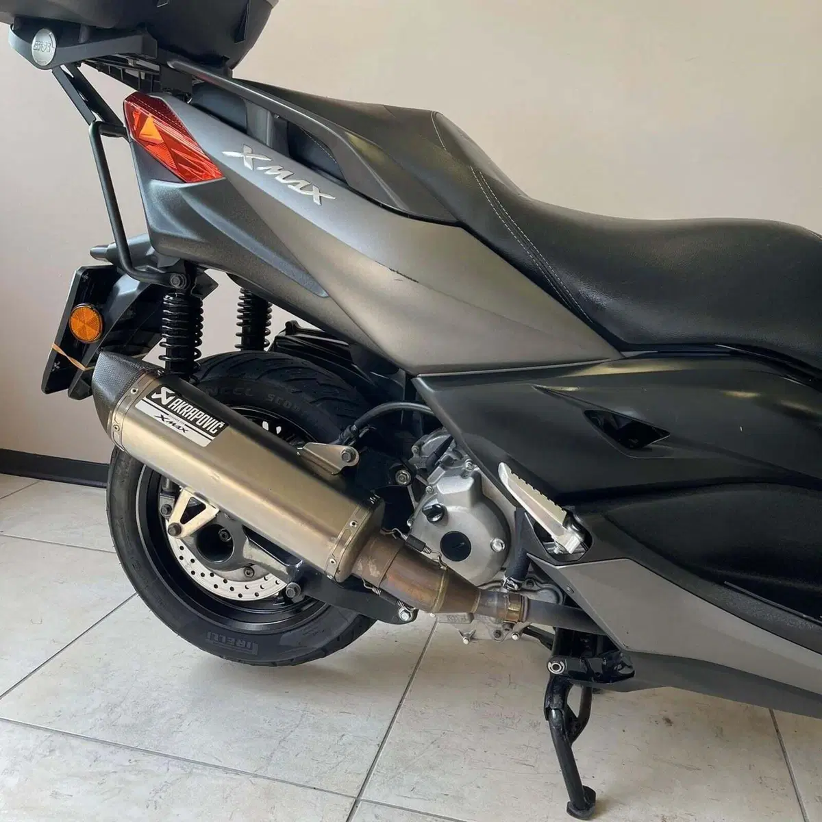 Yamaha X-Max 300 ABS (2017 - 20) (6)