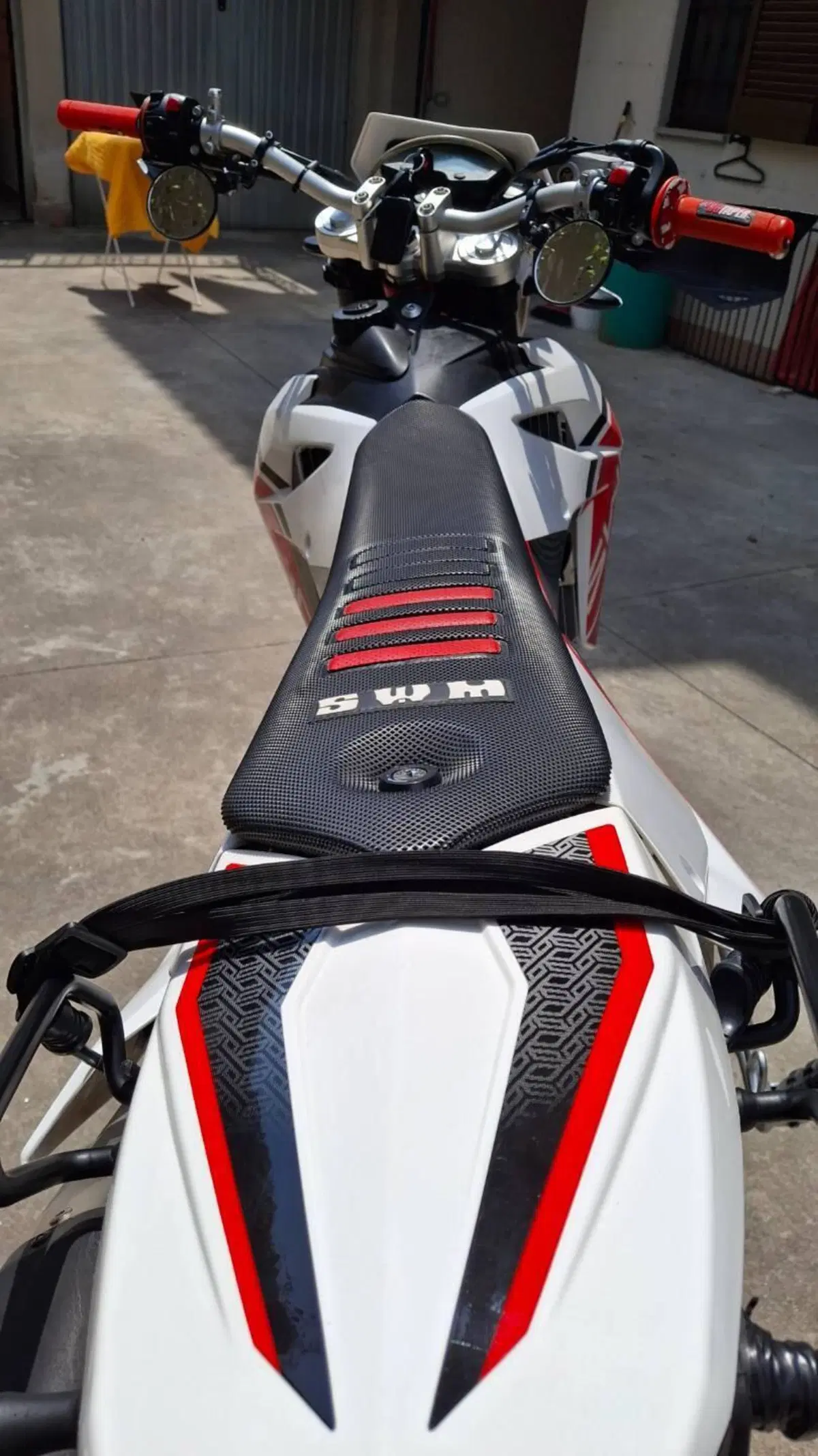 Swm RS 125 R (2021 - 23) (6)