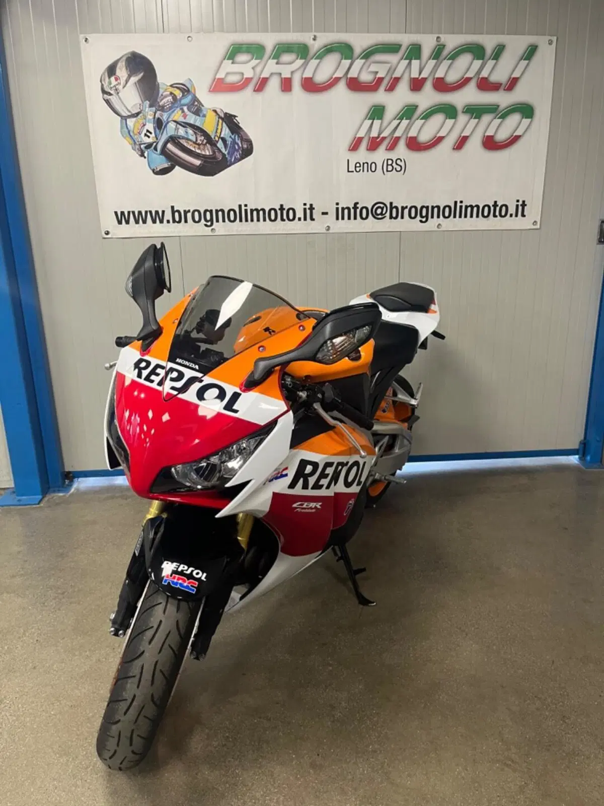 Honda CBR 1000 RR Fireblade (2012 - 16) (2)