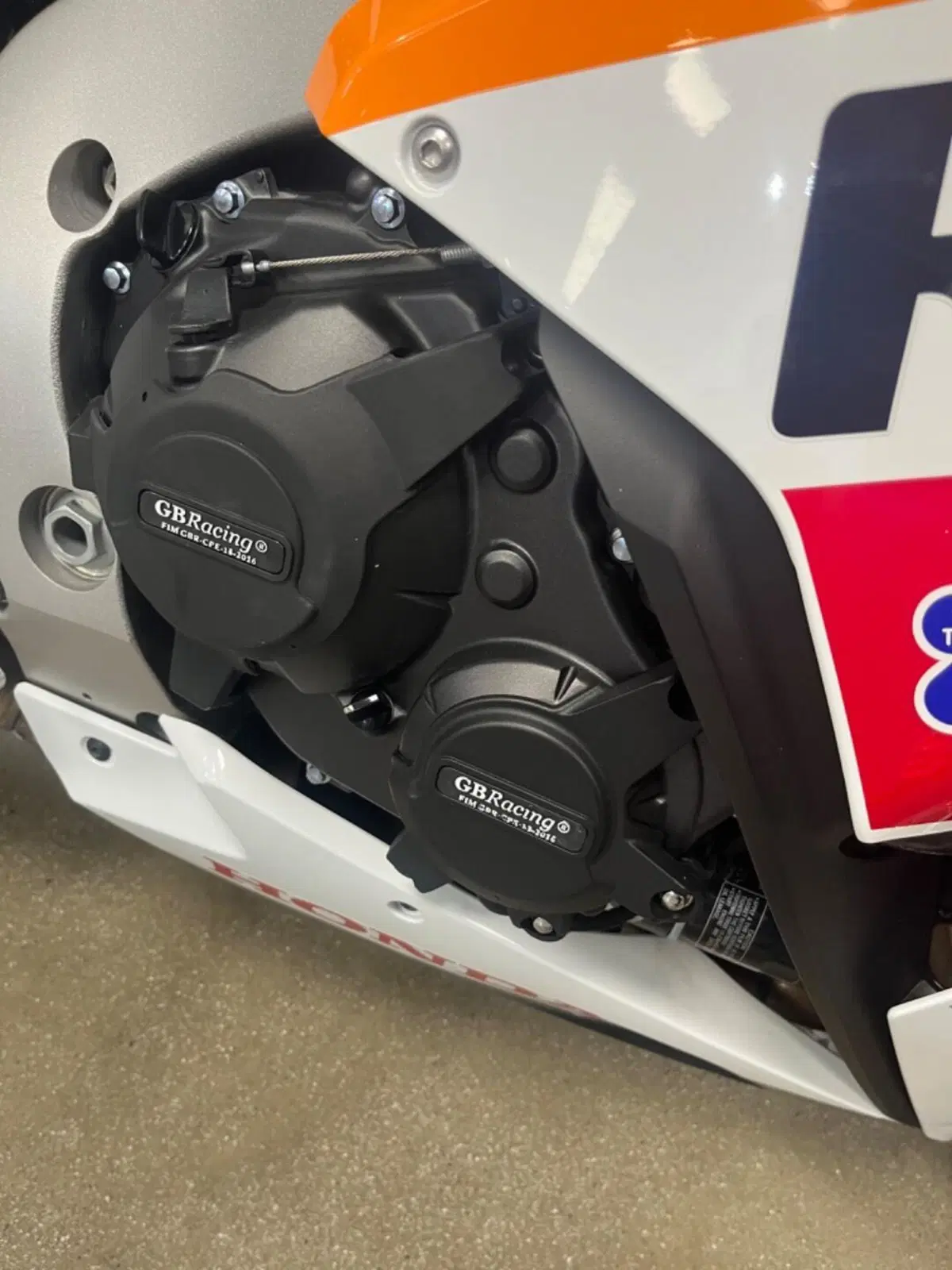 Honda CBR 1000 RR Fireblade (2012 - 16) (5)