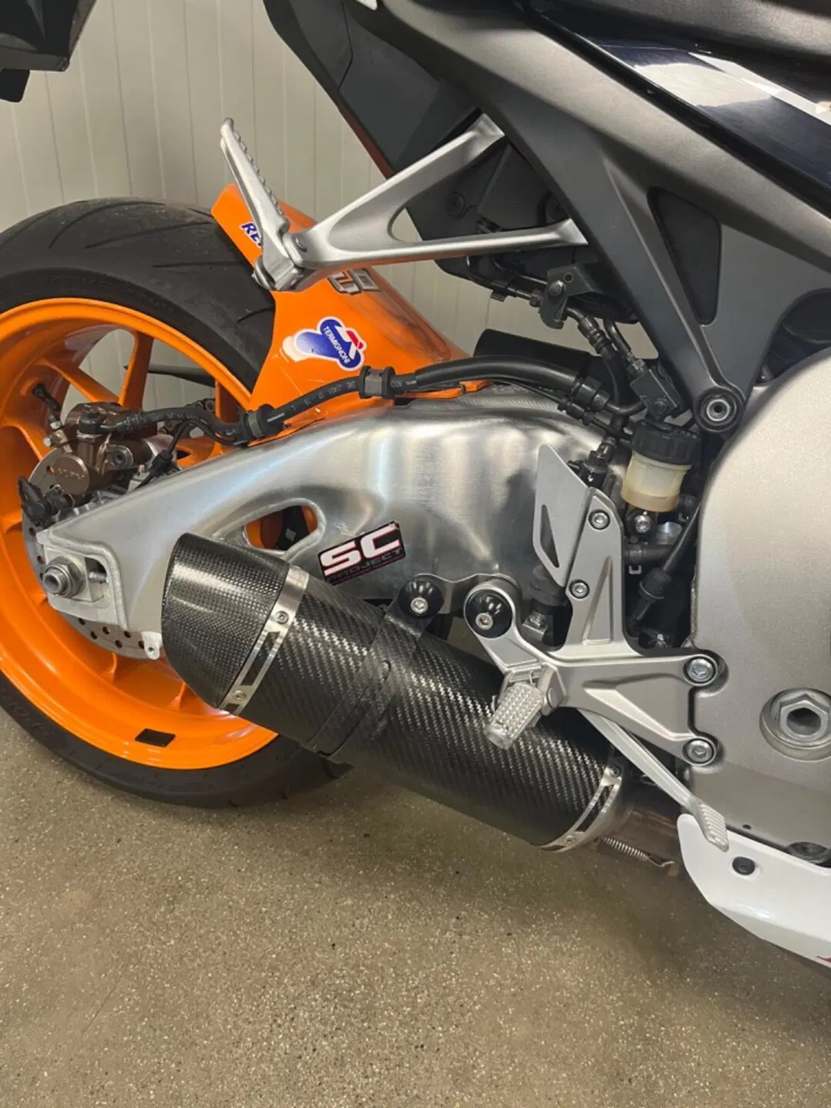 Honda CBR 1000 RR Fireblade (2012 - 16) (6)