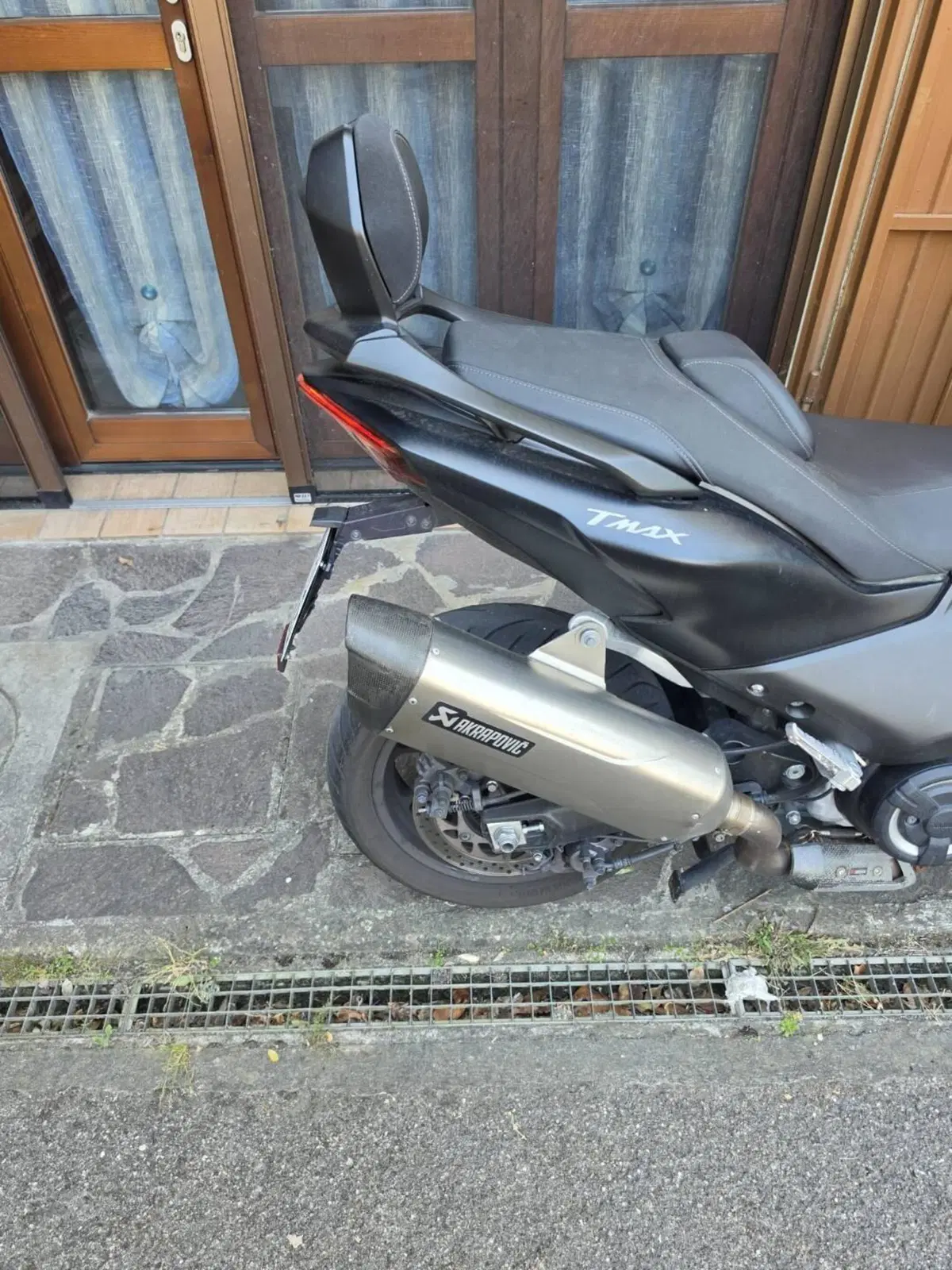 Yamaha T-Max 560 (2022 - 24)