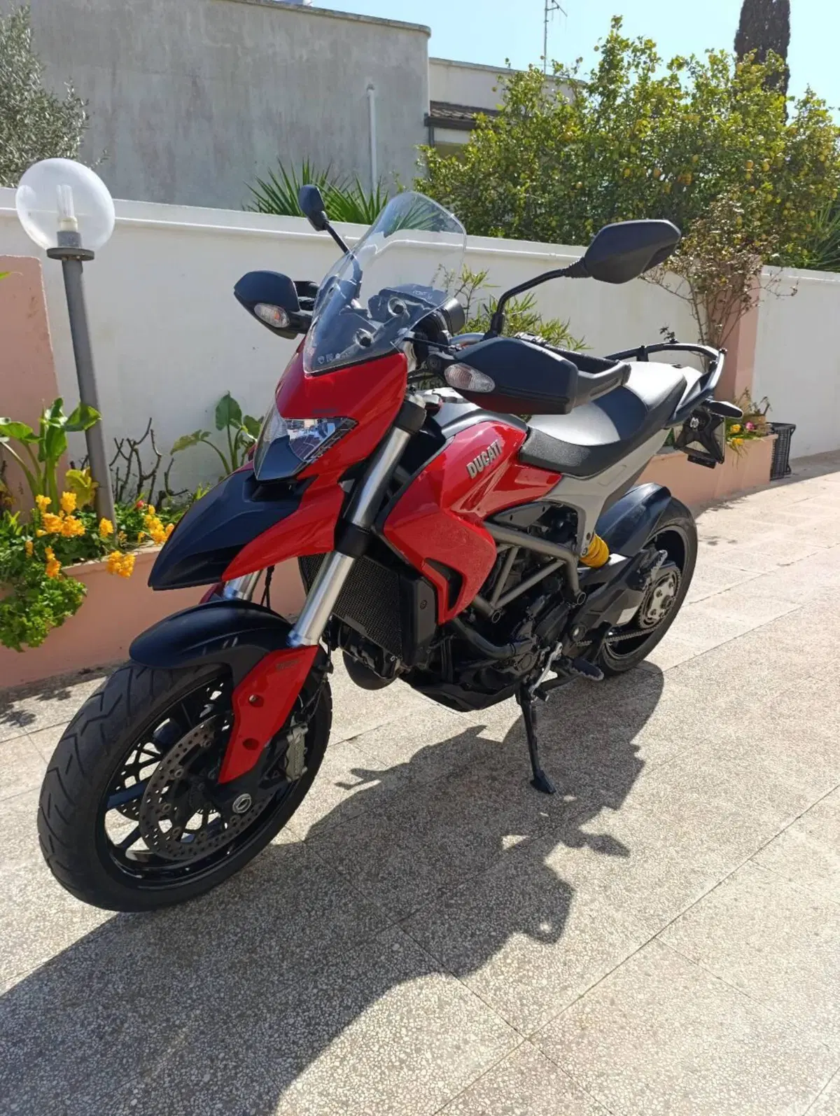 Ducati Hyperstrada 821 (2013 - 15) (8)