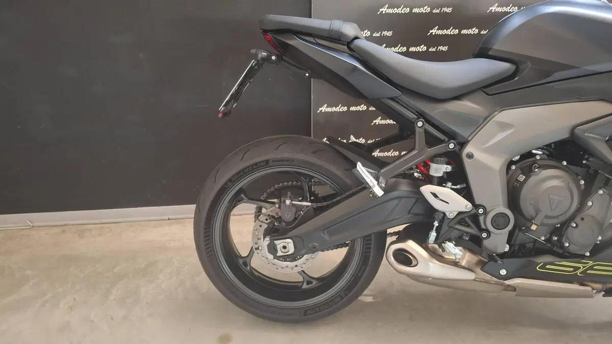 Triumph Daytona 660 (2024 - 26) (3)