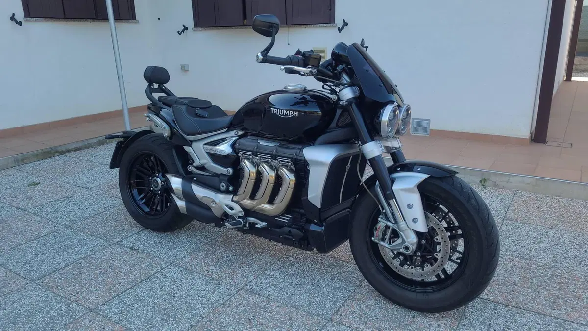 Triumph Rocket 3 R (2021 - 24) (12)