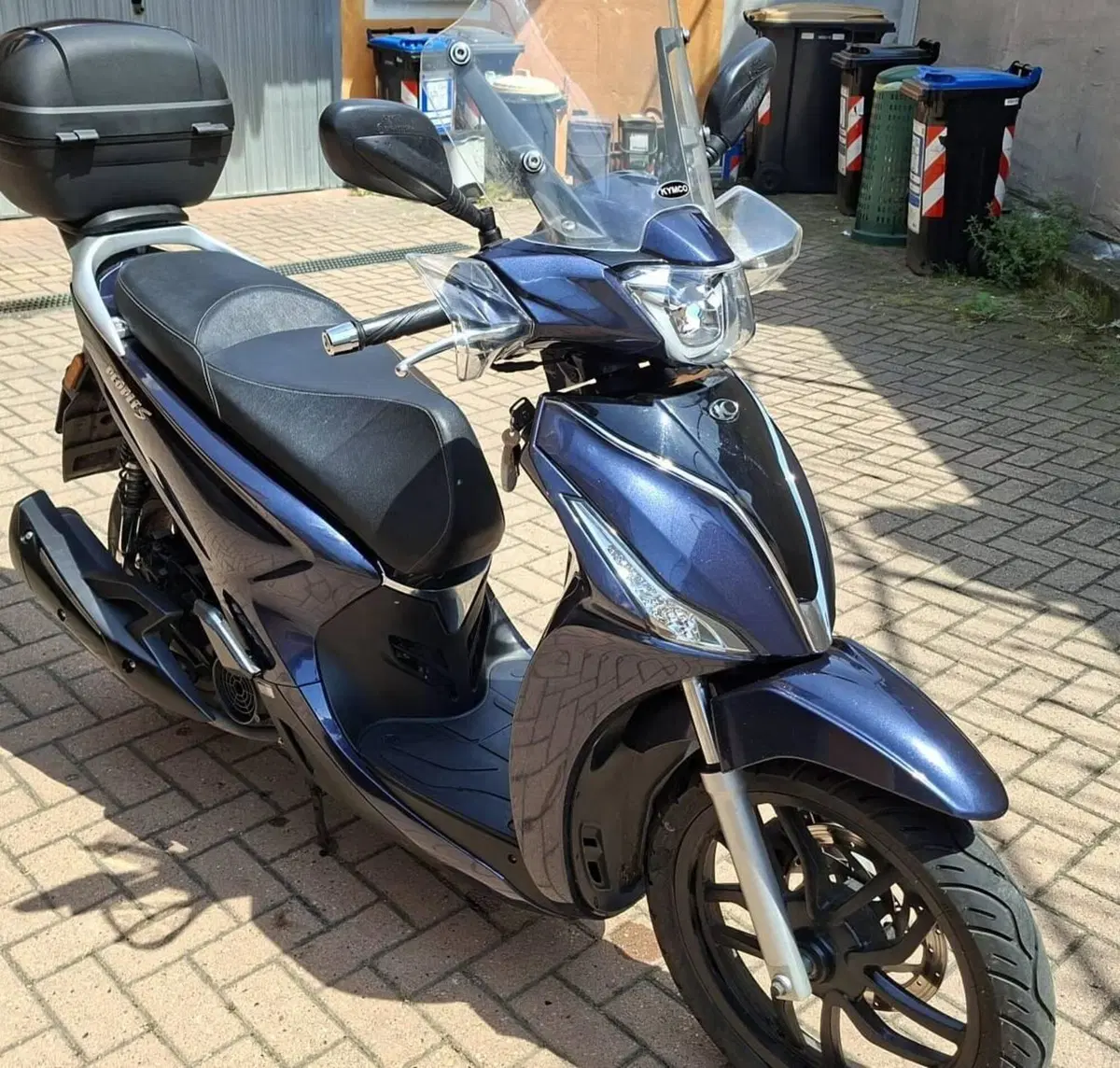 Kymco People 200i S (2021 - 26) (4)